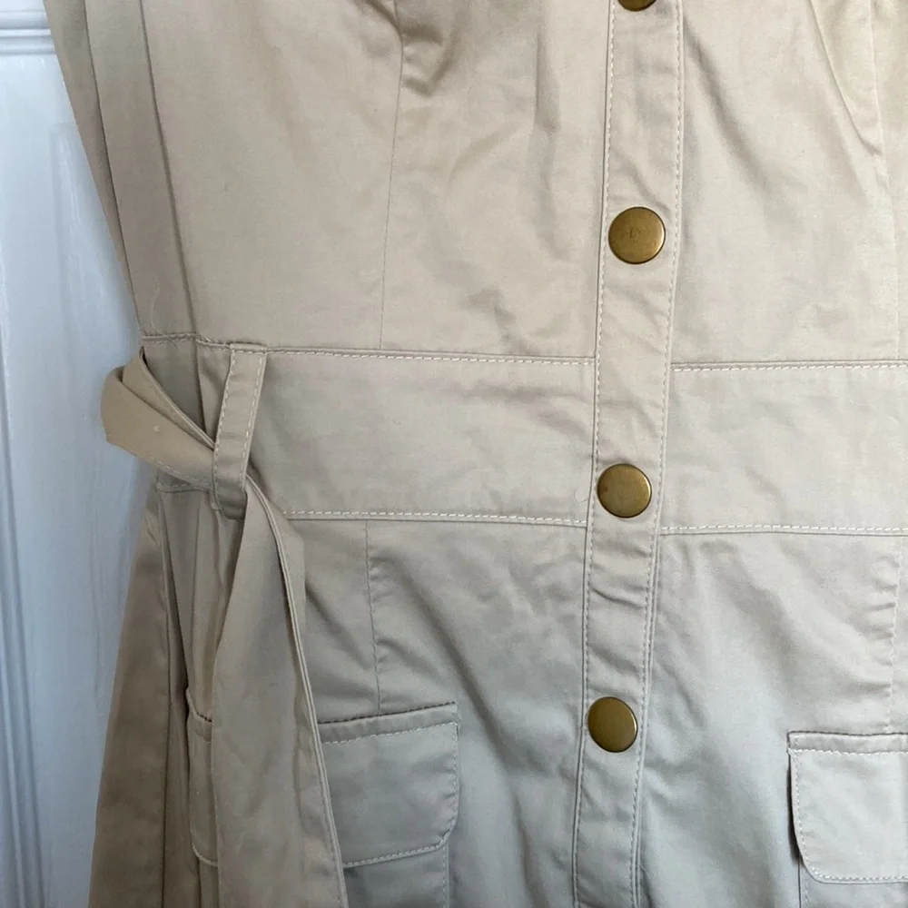 H&M Button Front Dress - Picture 5 of 8